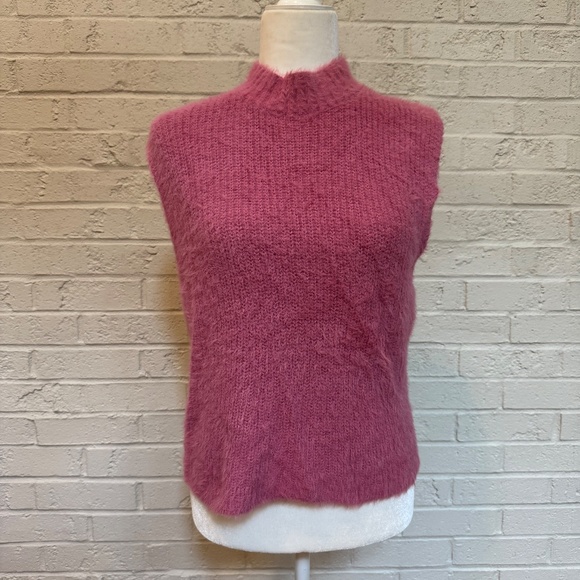 Old Navy Pink Mock Neck Eyelash Sweater - Picture 4 of 7